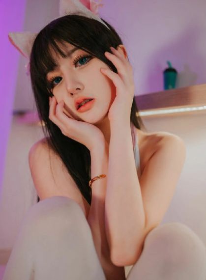 女生说疼男生越使劲的动漫