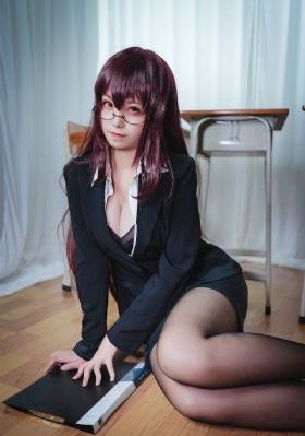 年轻胸大的阿5